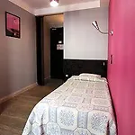 Anatole France Hotel *