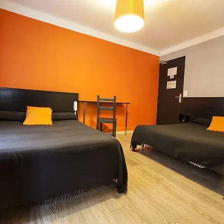 Anatole France Hotel *