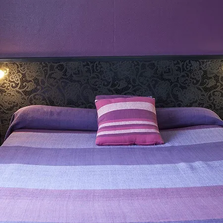 Anatole France Hotel