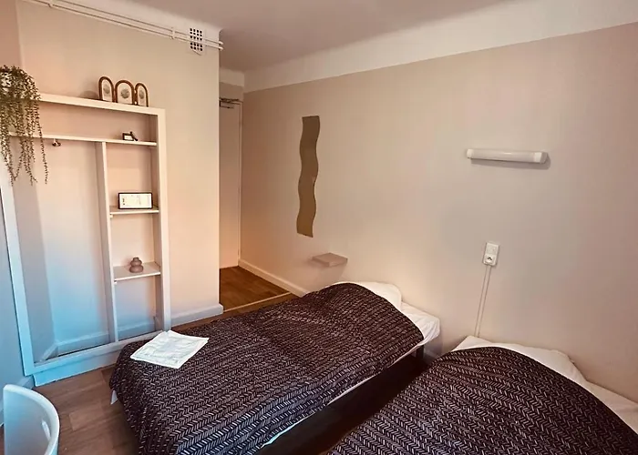 Anatole France Ξενοδοχείο *