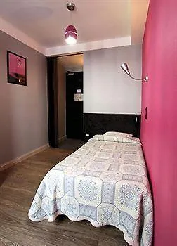 Anatole France Hotel *