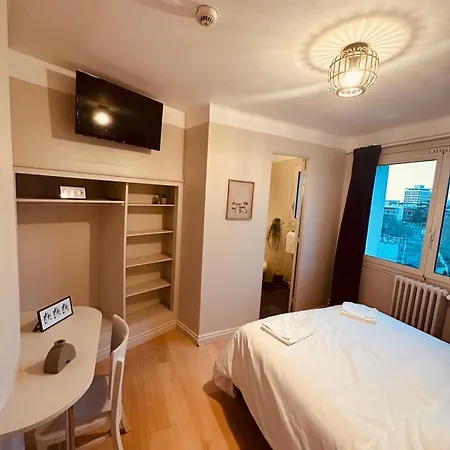 アナトール フランス * トゥールーズ