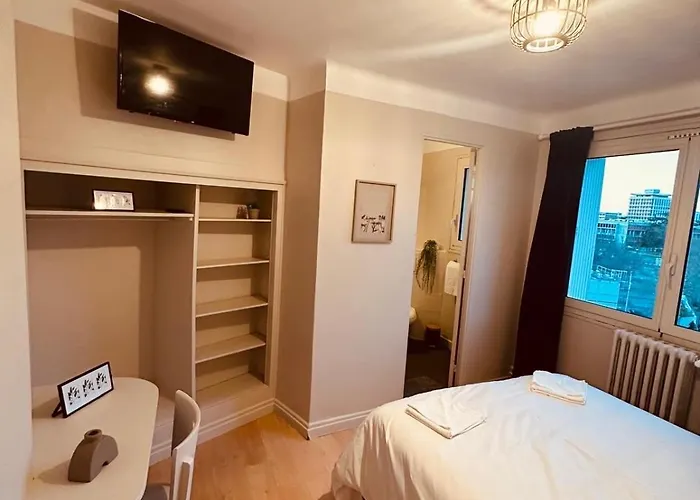 アナトール フランス * トゥールーズ